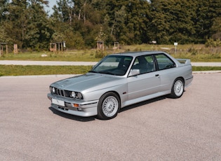 1991 BMW (E30) M3