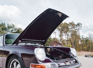 1972 PORSCHE 911 T 2.4 TARGA - ÖLKLAPPE