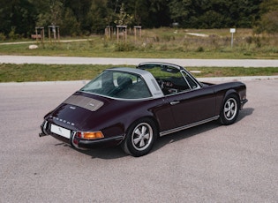 1972 PORSCHE 911 T 2.4 TARGA - ÖLKLAPPE