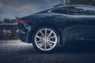 2015 JAGUAR F-TYPE V6 S COUPE