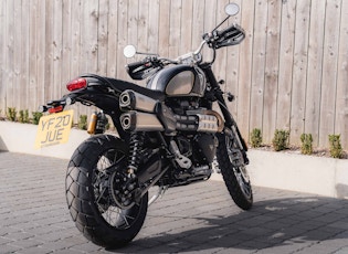 2020 TRIUMPH SCRAMBLER 1200 'BOND EDITION' - 18 MILES 