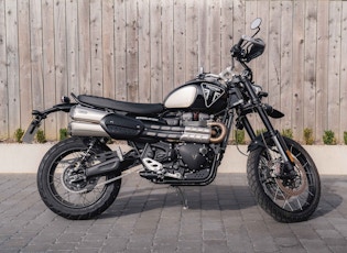 2020 TRIUMPH SCRAMBLER 1200 'BOND EDITION' - 18 MILES - VAT Q