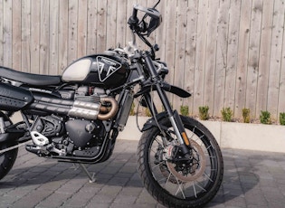 2020 TRIUMPH SCRAMBLER 1200 'BOND EDITION' - 18 MILES - VAT Q