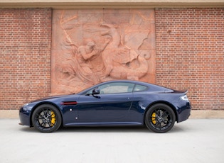 2019 ASTON MARTIN V8 VANTAGE S RED BULL RACING EDITION - 262 KM - VAT Q 