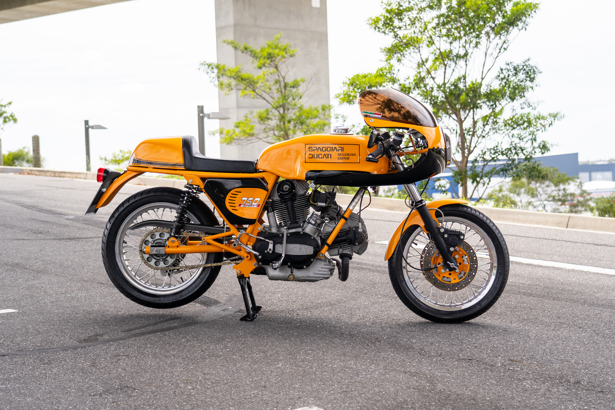 ハリスFRPシートカウル 当時物(ドゥカティ用)｜売買されたオークション