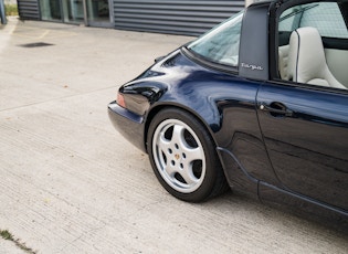 1990 PORSCHE 911 (964) CARRERA 4 TARGA