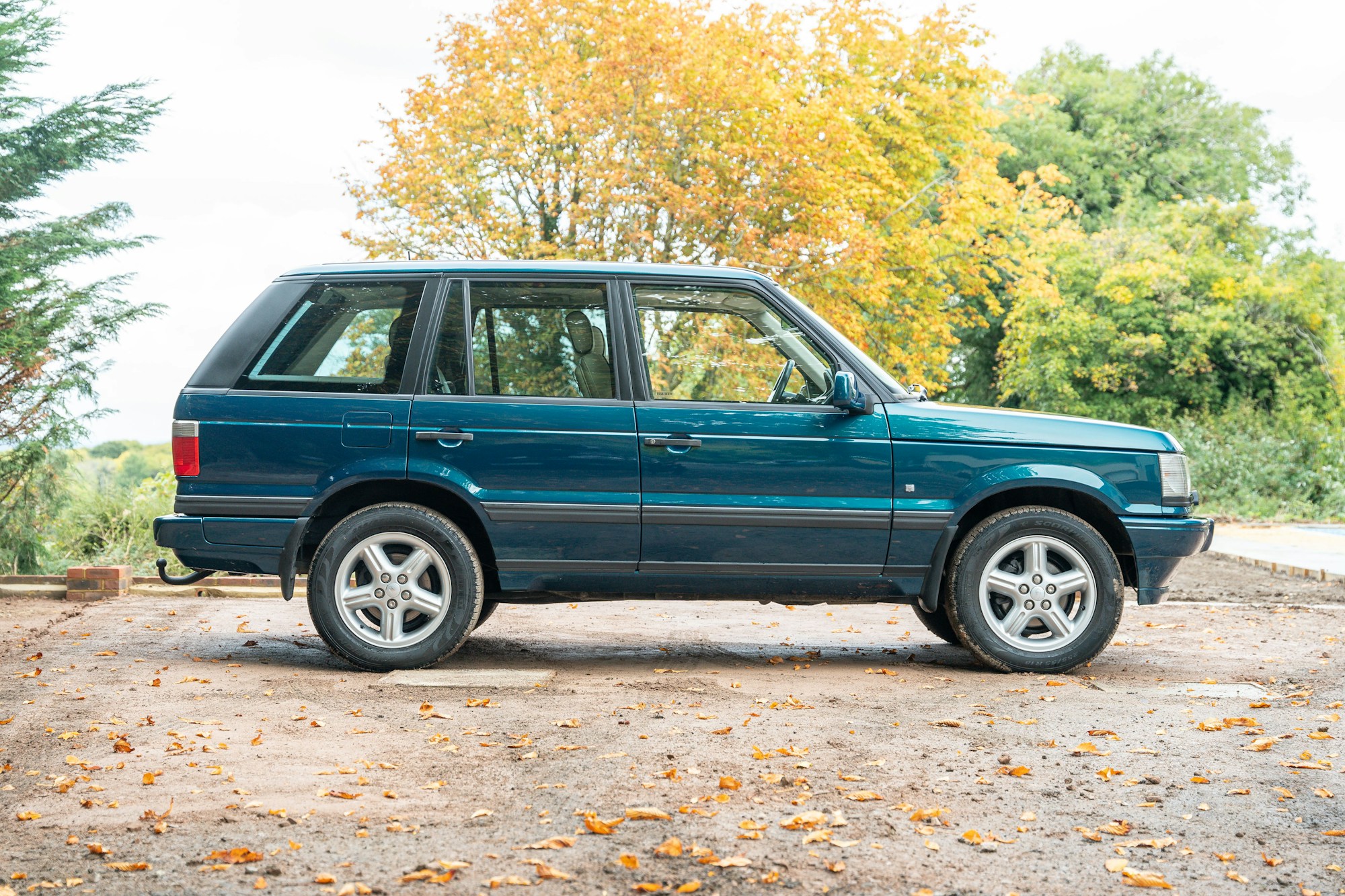 1998 RANGE ROVER (P38) 4.6 VOGUE '50TH ANNIVERSARY' for sale by auction ...
