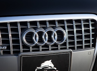 2008 AUDI S8