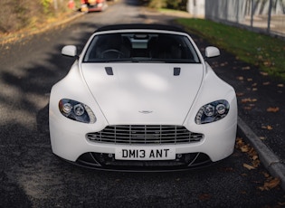 2013 ASTON MARTIN V8 VANTAGE ROADSTER - 14,580 MILES