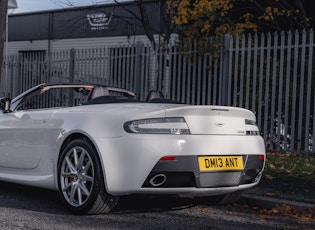 2013 ASTON MARTIN V8 VANTAGE ROADSTER - 14,580 MILES