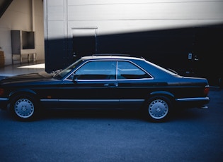 1990 MERCEDES-BENZ (W126) 560 SEC