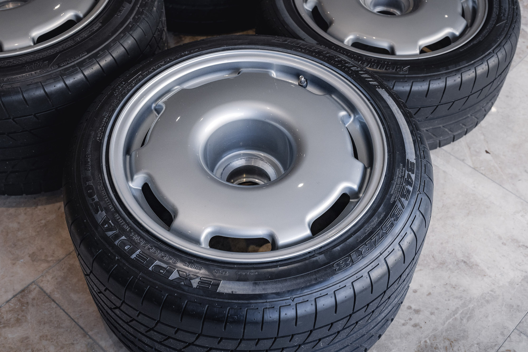 SET OF JAGUAR XJ220 WHEELS AND TYRES for sale by auction in