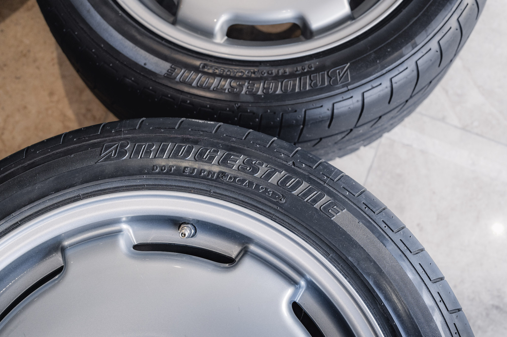 SET OF JAGUAR XJ220 WHEELS AND TYRES for sale by auction in
