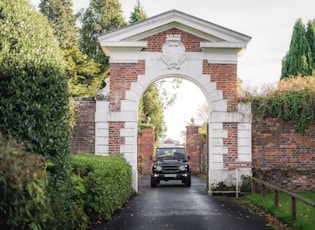 2015 LAND ROVER DEFENDER 90 XS STATION WAGON 'KAHN' - 16,000 MILES