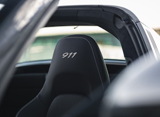 2019 PORSCHE 911 (991.2) TARGA 4 GTS - EXCLUSIVE MANUFAKTUR EDITION 