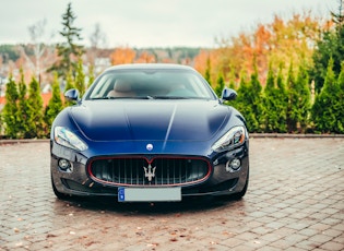 2011 MASERATI GRANTURISMO S