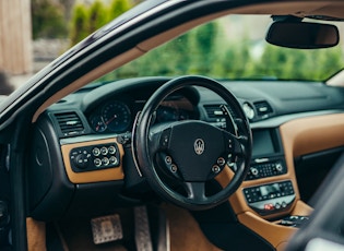 2011 MASERATI GRANTURISMO S