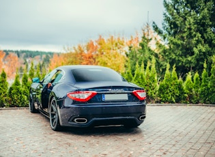 2011 MASERATI GRANTURISMO S