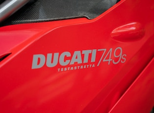 2003 DUCATI 749S TESTASTRETTA 