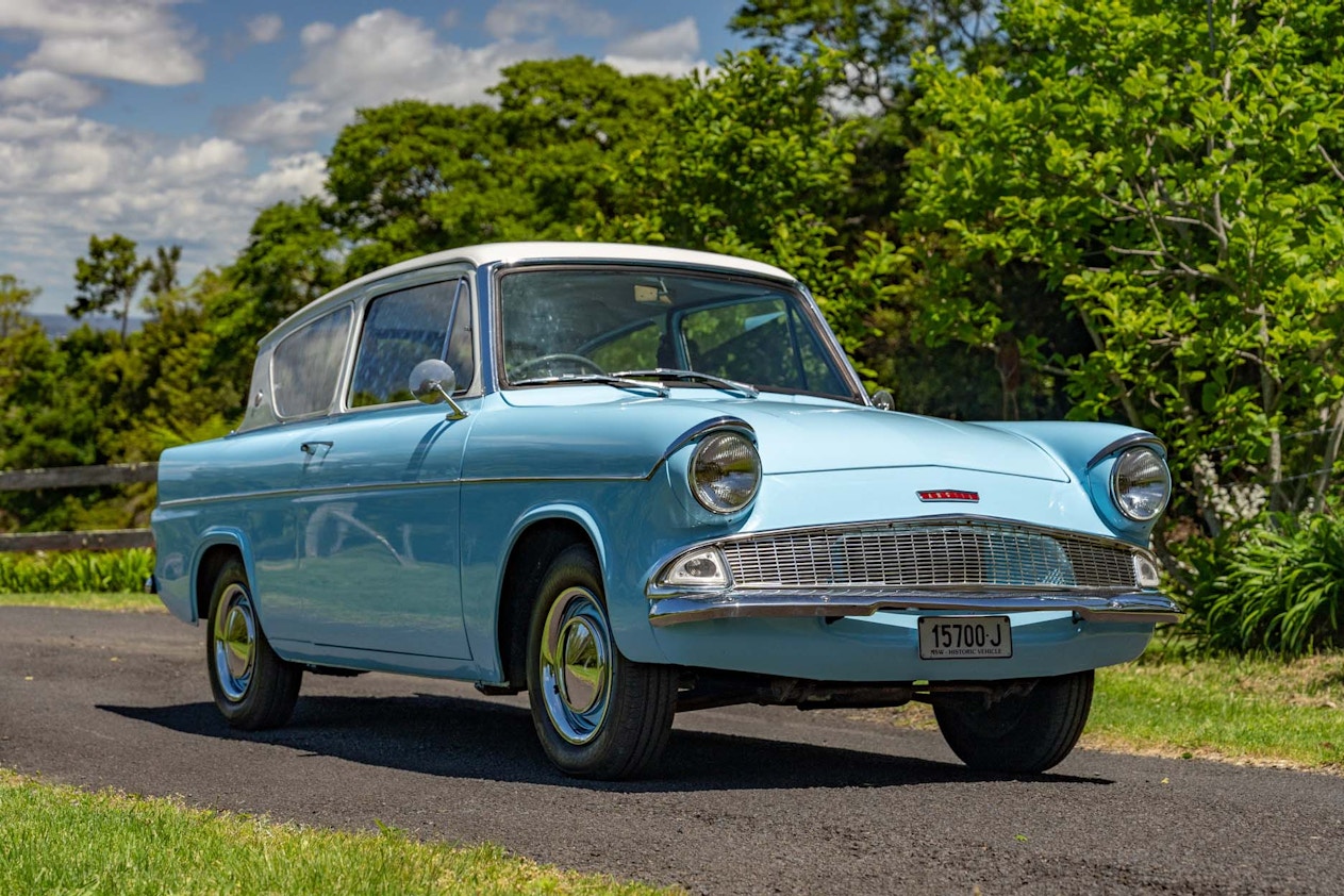 1963 FORD ANGLIA 'DELUXE'