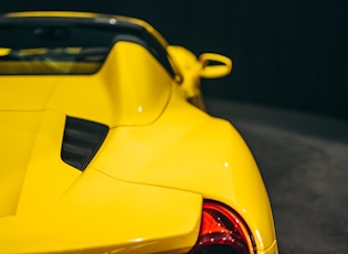 2016 FERRARI 488 SPIDER