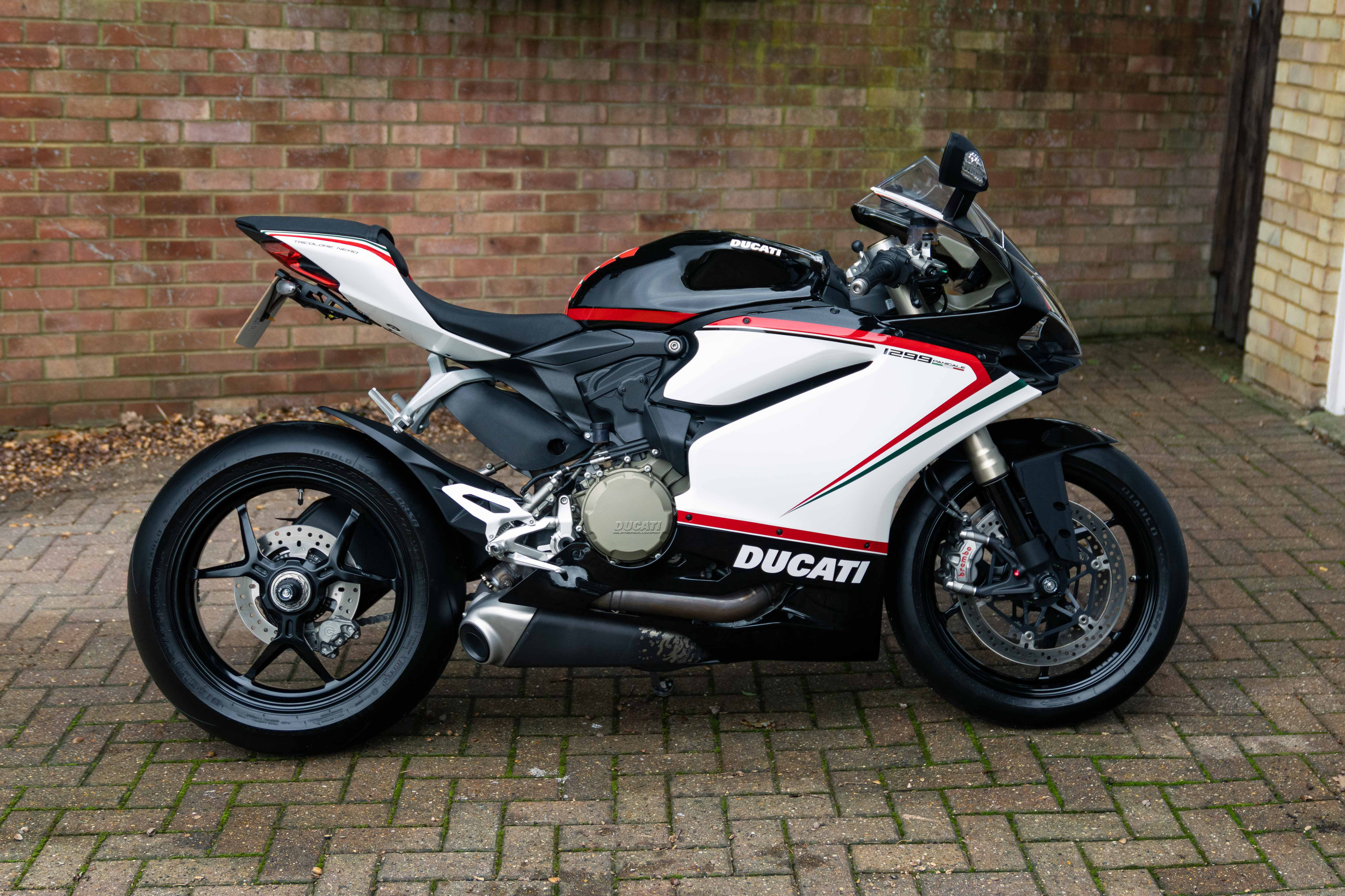 Ducati 1299 deals panigale price