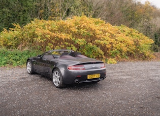 2009 ASTON MARTIN V8 VANTAGE ROADSTER - 15,616 MILES