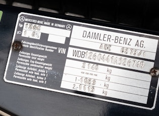 1987 MERCEDES-BENZ (W126) 500 SEC