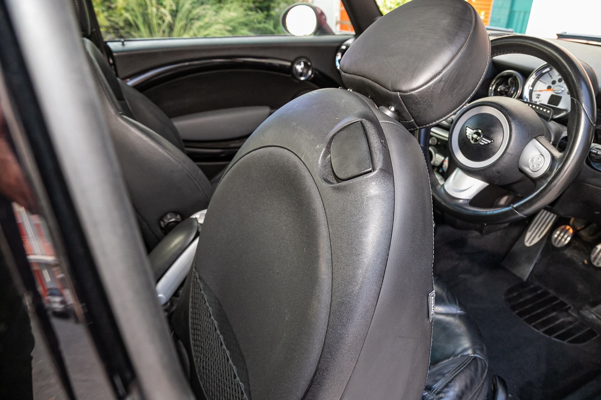 2009 MINI JOHN COOPER WORKS for sale by auction in Albury 2009 MINI JOHN COOPER WORKS for sale by auction in Albury