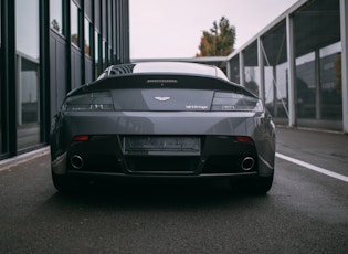 2010 ASTON MARTIN V12 VANTAGE - MANUAL