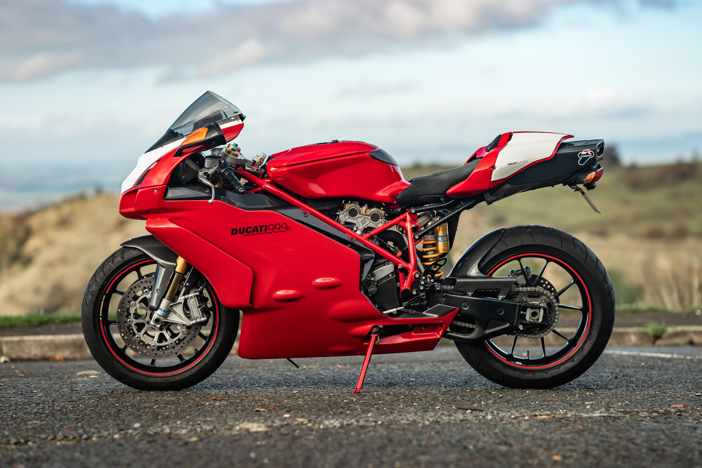 Panigale 999 deals