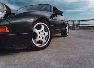 1990 PORSCHE 928 S4 