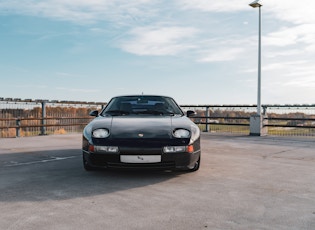 1990 PORSCHE 928 S4 