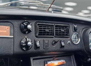 1973 MGB Roadster – Oselli Engine   