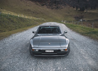 1986 PORSCHE 944