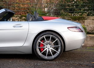 2011 MERCEDES-BENZ SLS AMG ROADSTER