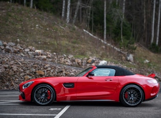 2018 Mercedes-AMG GT C Roadster 