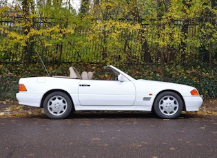 1994 MERCEDES-BENZ (R129) SL 280