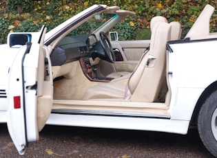 1994 MERCEDES-BENZ (R129) SL 280