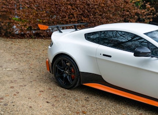 2017 ASTON MARTIN VANTAGE GT8 - 840 MILES