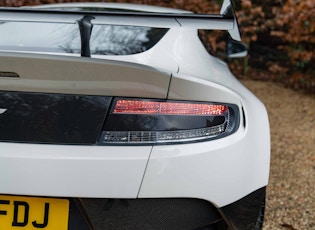 2017 ASTON MARTIN VANTAGE GT8 - 840 MILES