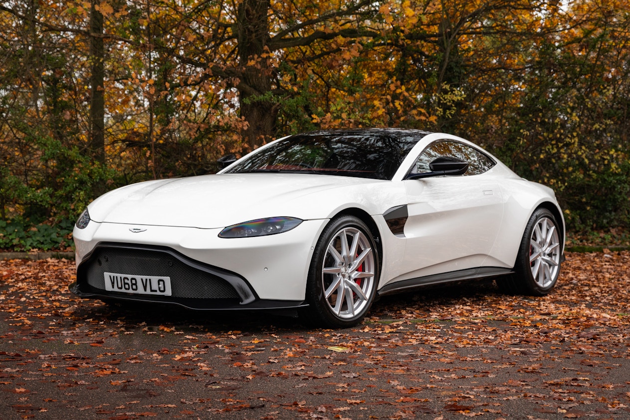 2018 ASTON MARTIN V8 VANTAGE