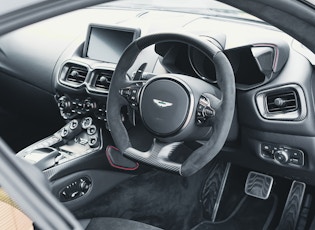 2022 ASTON MARTIN V12 VANTAGE - 226 MILES