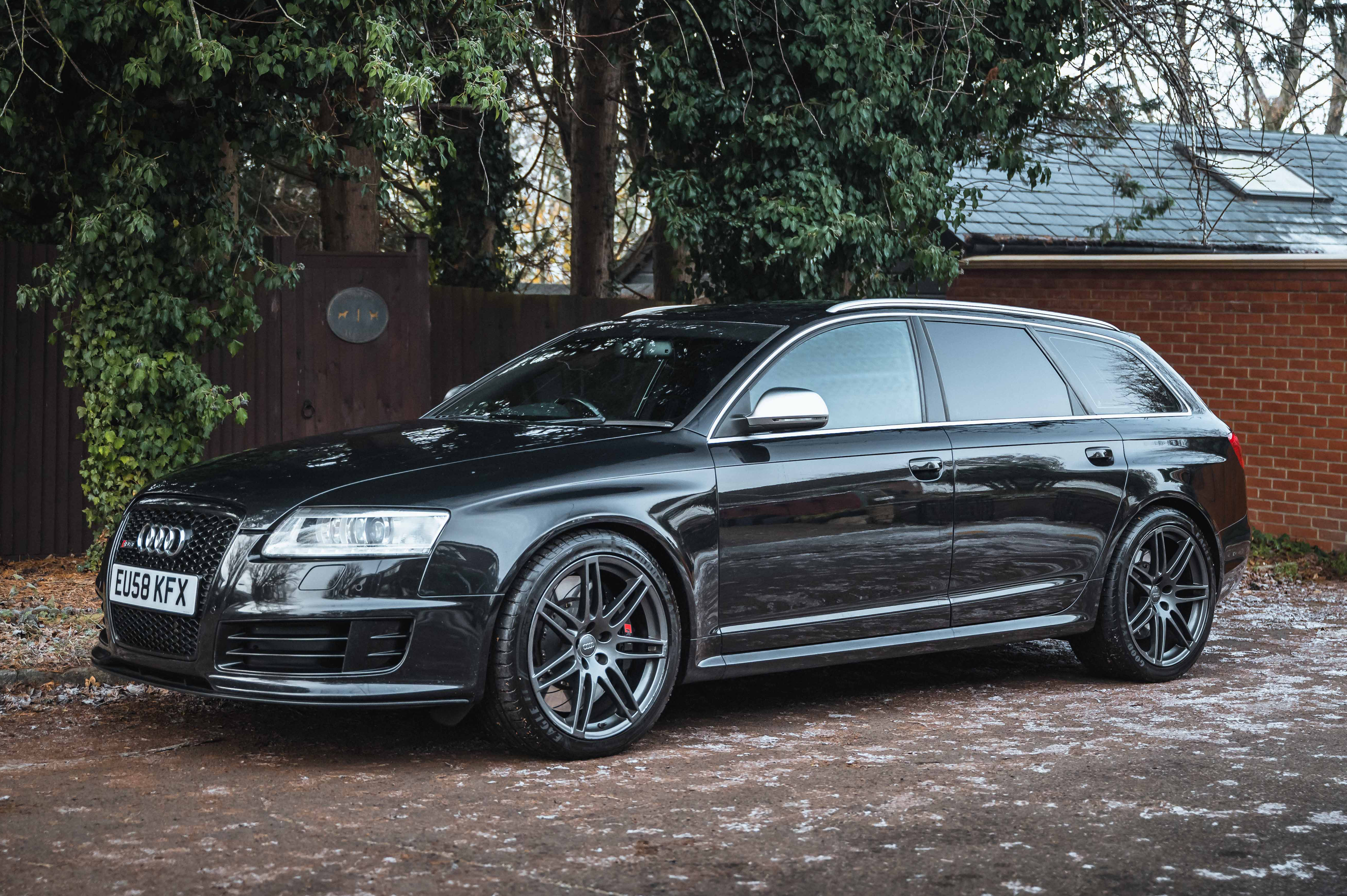 2008 AUDI (C6) RS6 AVANT for sale by auction in High Wycombe 