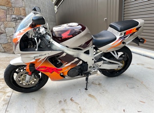 1994 HONDA CBR900RR