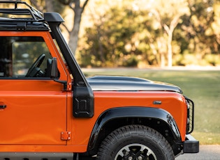 2015 LAND ROVER DEFENDER 110 ADVENTURE - 2,538 KM