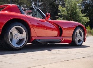 1993 DODGE VIPER - 25,700 MILES