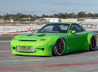 2000 MAZDA RX-7 SERIES 8 'ROCKET BUNNY'