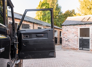 2015 LAND ROVER DEFENDER 110 XS STATION WAGON 'URBAN TRUCK' 