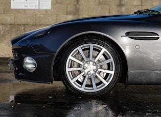 2004 ASTON MARTIN VANQUISH